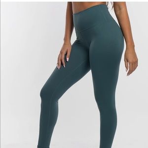 ECHT force scrunch legging